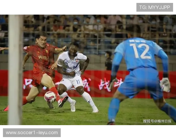 梅州客家队如何逆境求生？中超保级战，聚焦足球之乡的生存之战