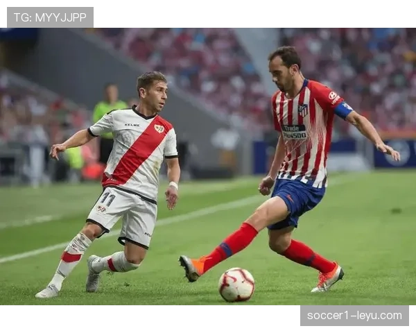 西甲新赛季启幕:巨星加盟提升争冠形势,状态备受关注 西甲新赛季启幕:巨星加盟提升争冠形势,状态备受关注