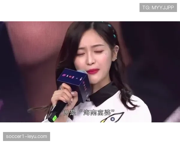 卢玉菲这日常能不惹人羡慕吗？比赛场上秒变女神，下了场还那么好打发！